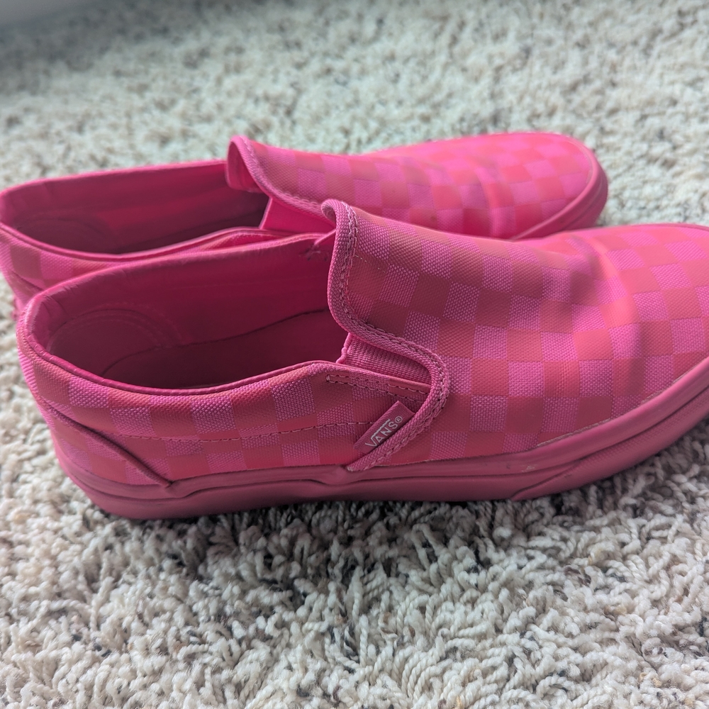 Vans Checkered Pink Slip-On Sneakers, Men's 7.5 (About A Women's 9) - Picture 2 of 4